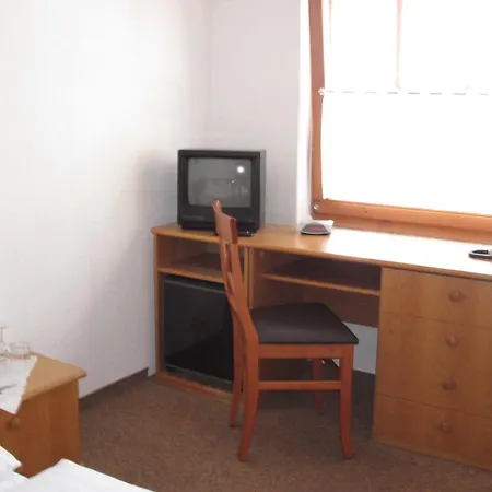 بيت ضيافة Dresdner Hoehe دريسدن